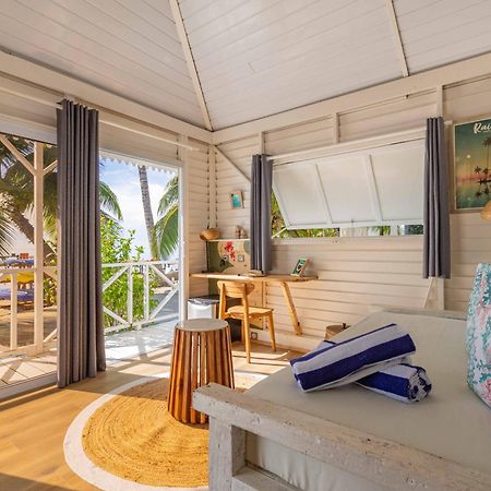 Opoa Beach Hotel Buitenkant foto