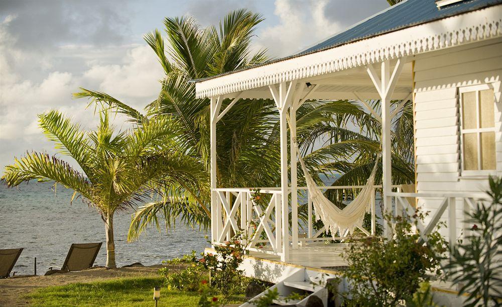 Opoa Beach Hotel Buitenkant foto